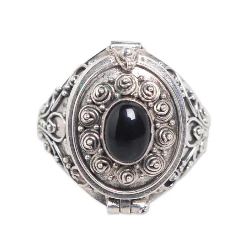 Novica Handmade Careful Heart Onyx Locket Ring