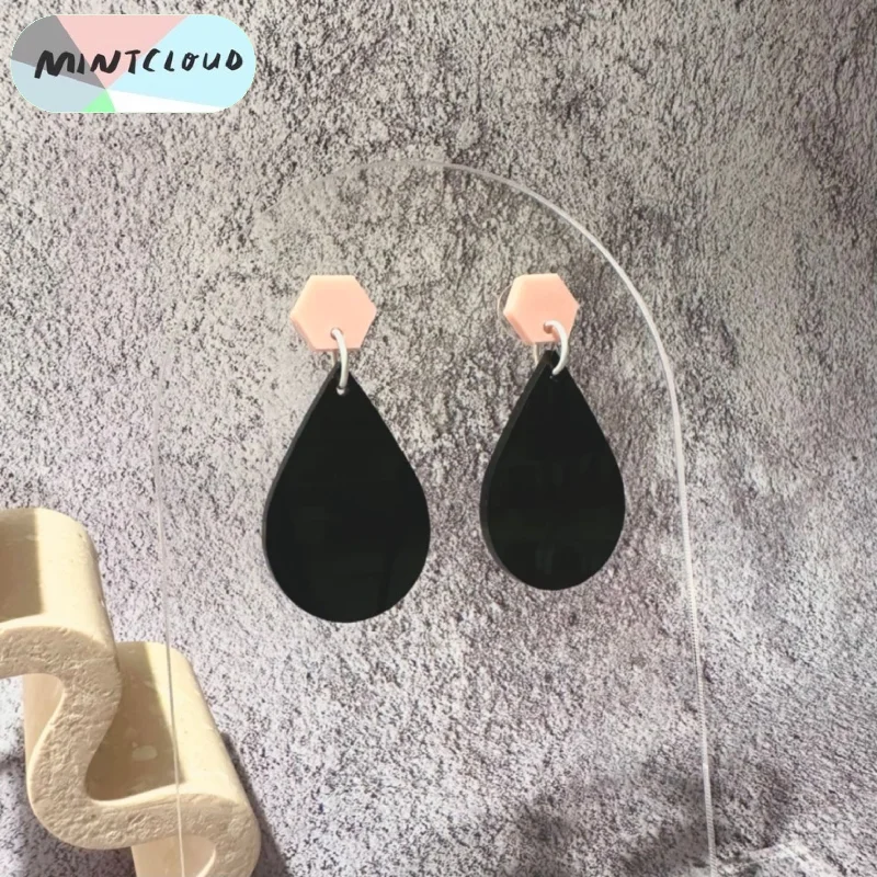 Mintcloud Earrings - Manhattan*