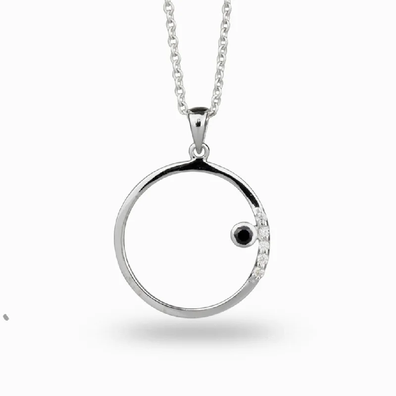 Cercle: Black Spinel & Diamond Necklace