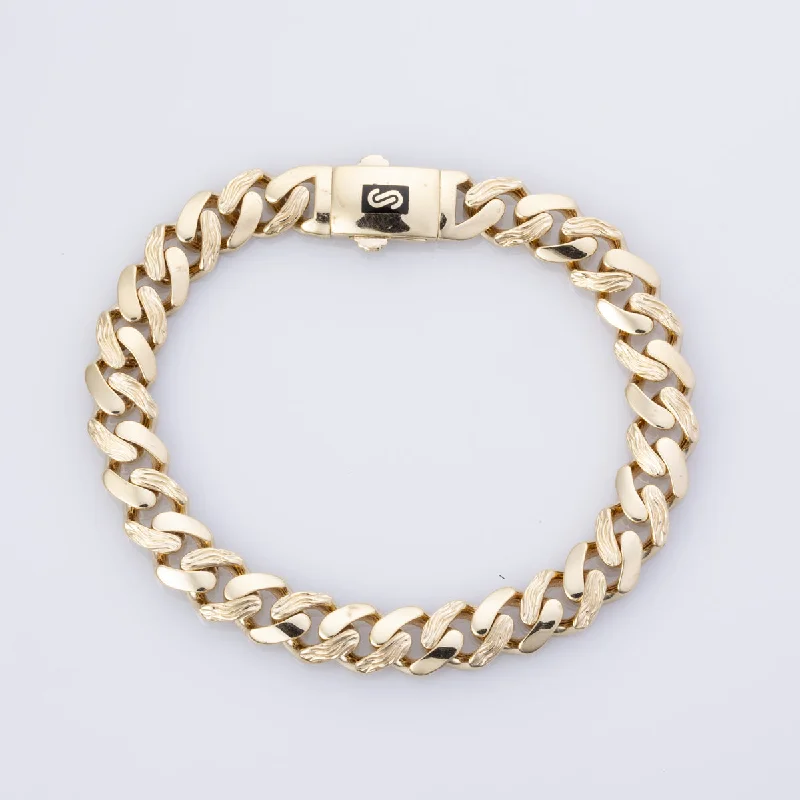 18k Yellow Gold Curb Chain Bracelet  | 8" |