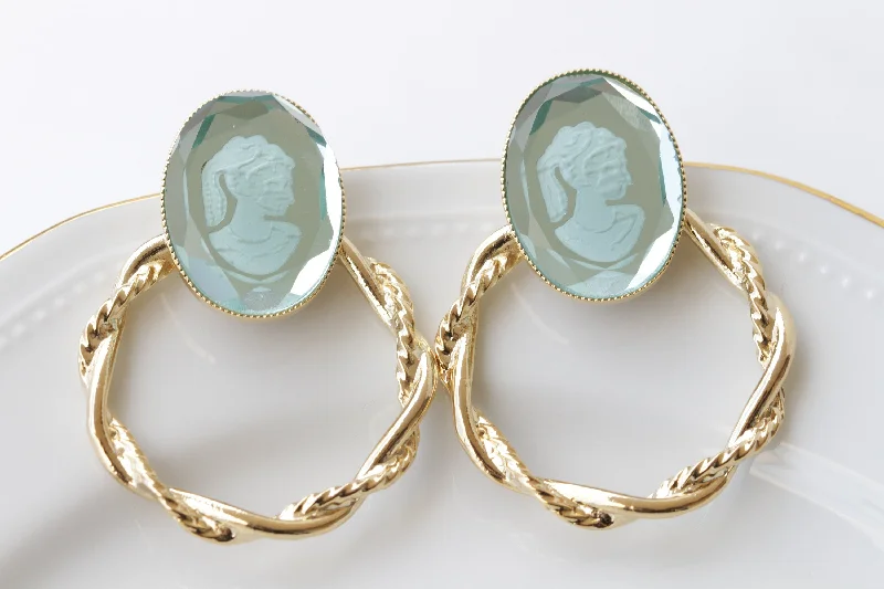 CAMEO EARRINGS