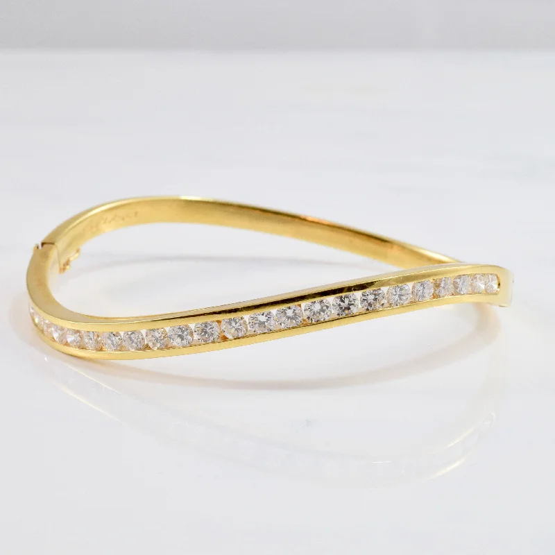 Channel Set Diamond Bangle | 2.25 ctw SZ 7" |