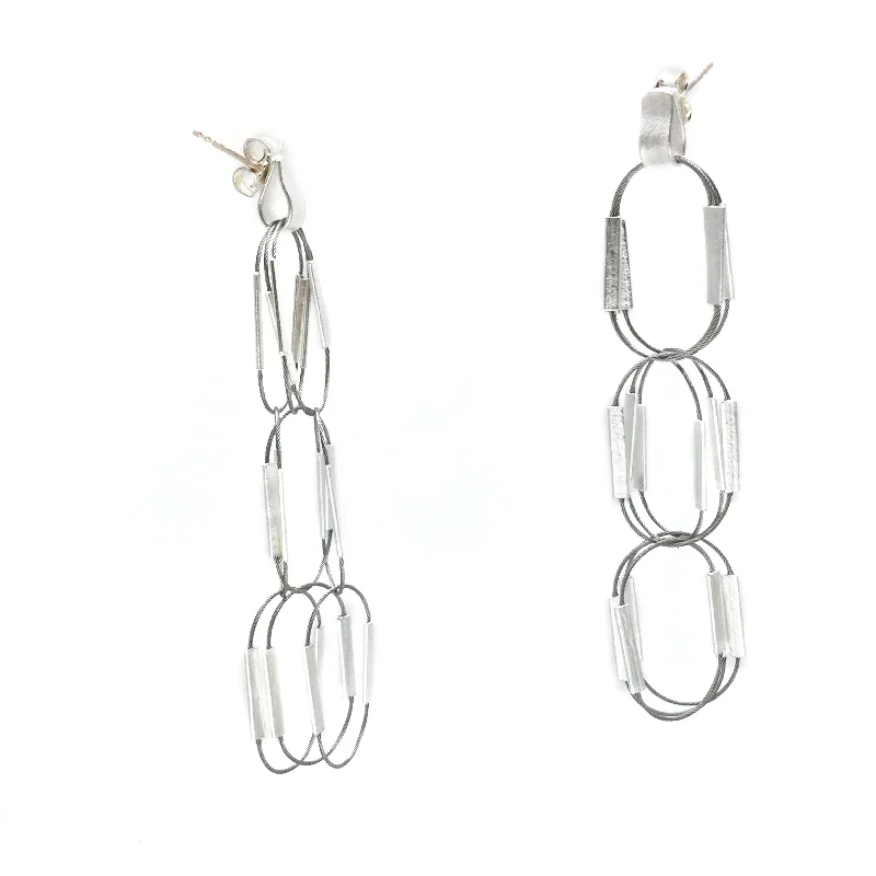 Oval Wire Chain Earrings