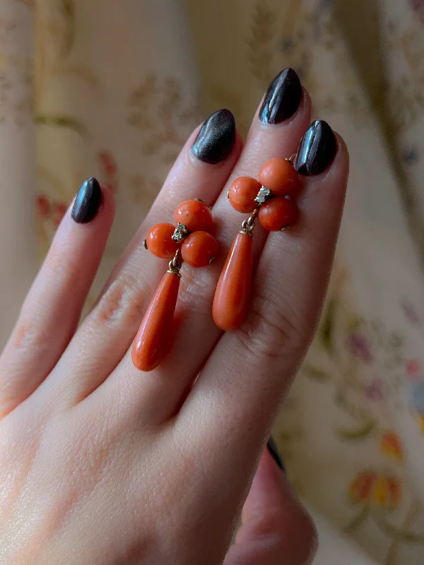 Stunning Pair of 1930's Coral Drop Earrings in 14ct