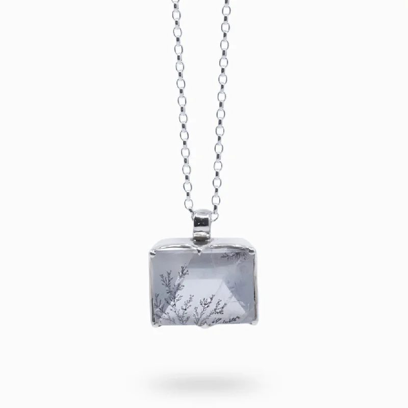 Dendritic Quartz Necklace