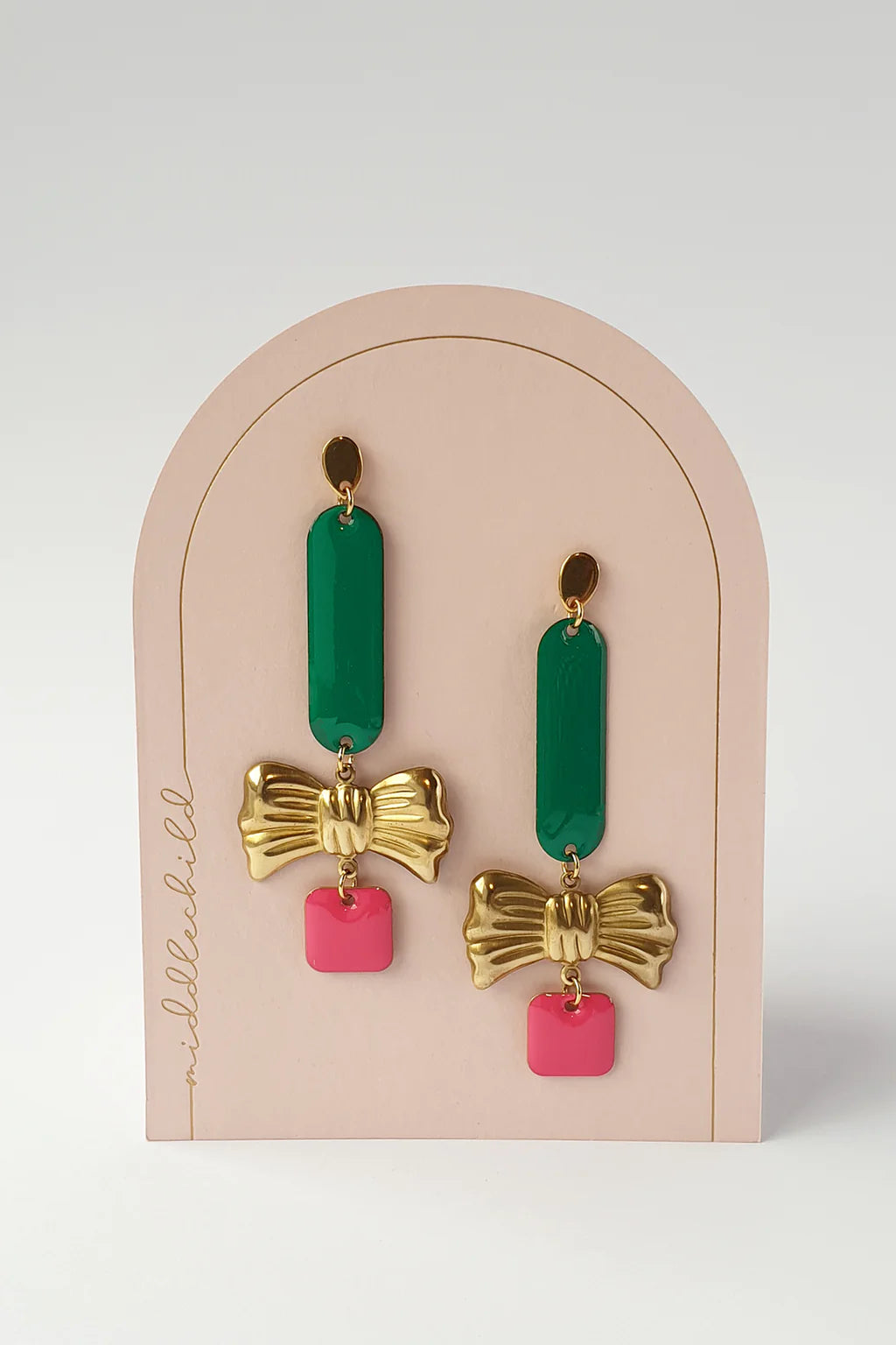 Middle Child earrings - Accolade