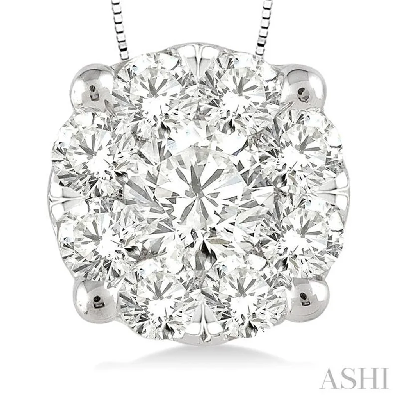 14K White Gold 0.35ctw Round Diamond Cluster Necklace