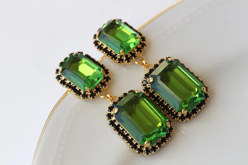 GREEN BLACK EARRINGS