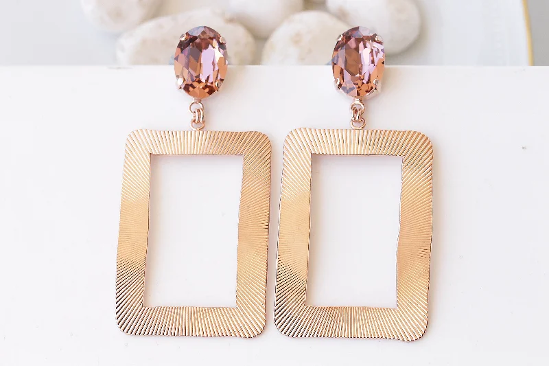 BLUSH STATEMENT EARRINGS