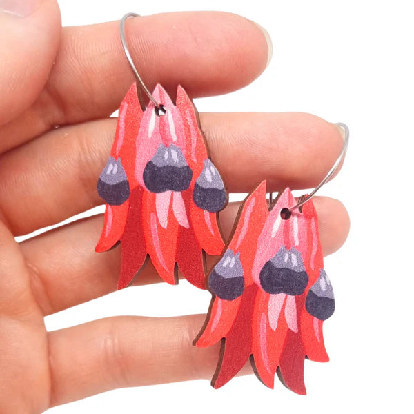 Pixie Nut & Co Dangle - Sturt Pea Hoops