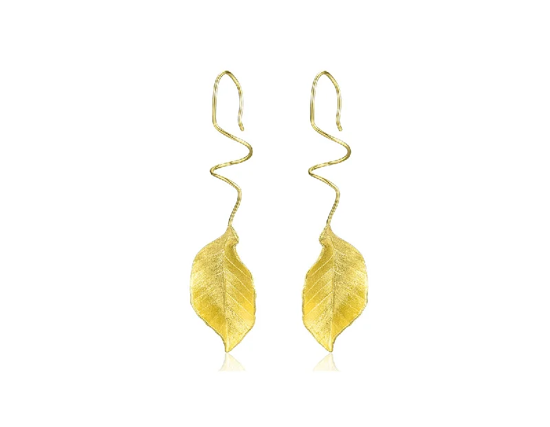 Elegant Autumn Leaf Earring