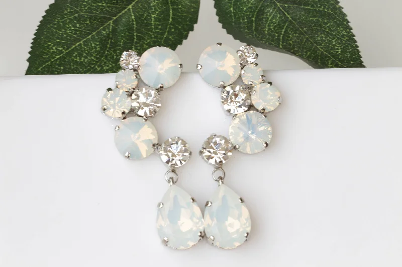 WHITE BRIDAL EARRINGS