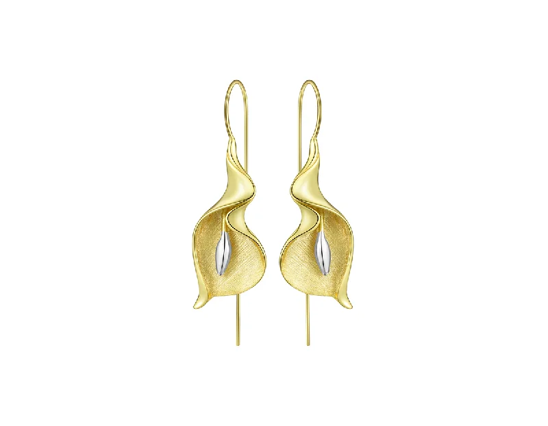 Calla Lily Flower Dangle Earrings