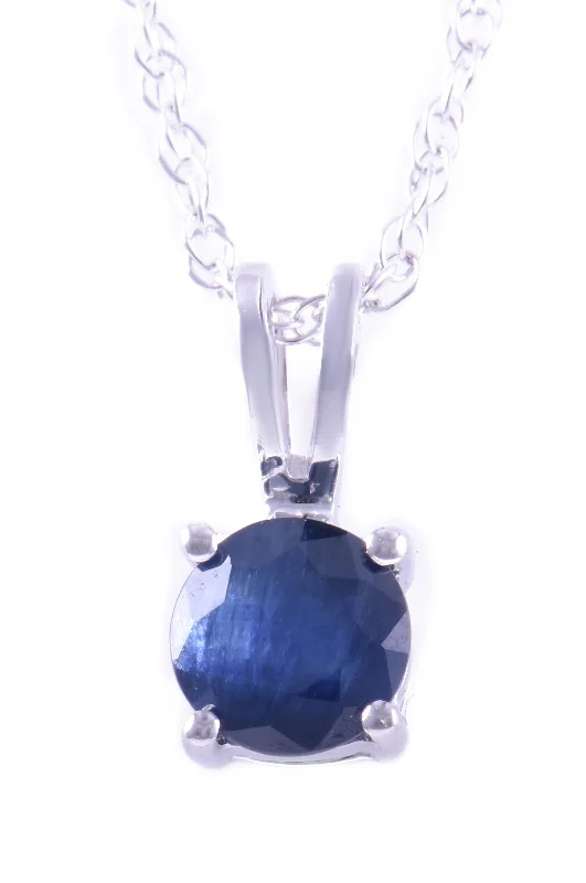 14K White Gold 5mm Blue Sapphire Solitaire Necklace